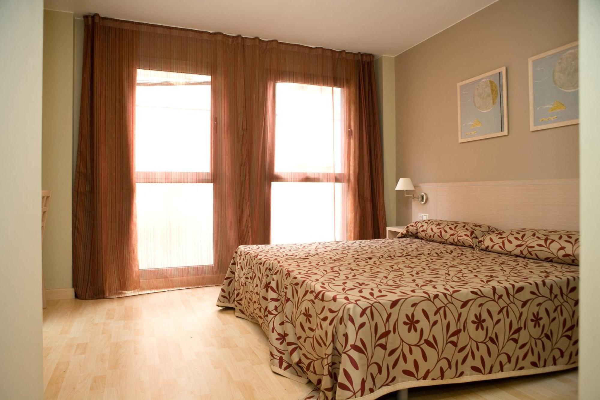 San Mateo de Gállego Arcohotel מראה חיצוני תמונה